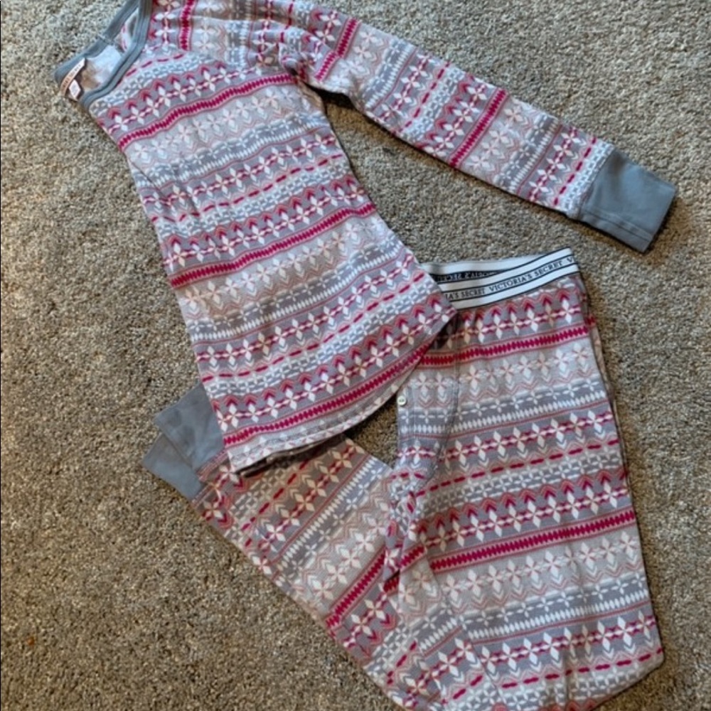 CS pajama set